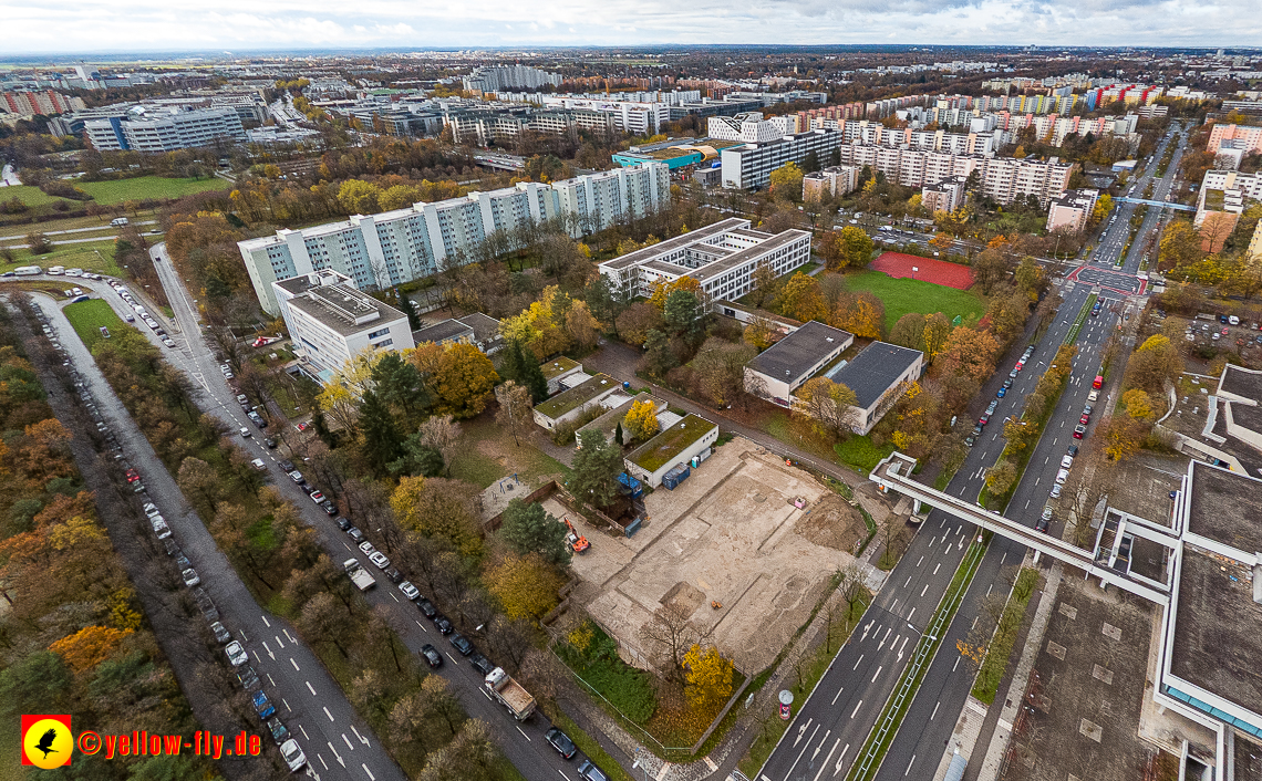 19.11.2022 - Luftbilder von der Baustelle an der Quiddestraße 'Haus für Kinder' in Neuperlach